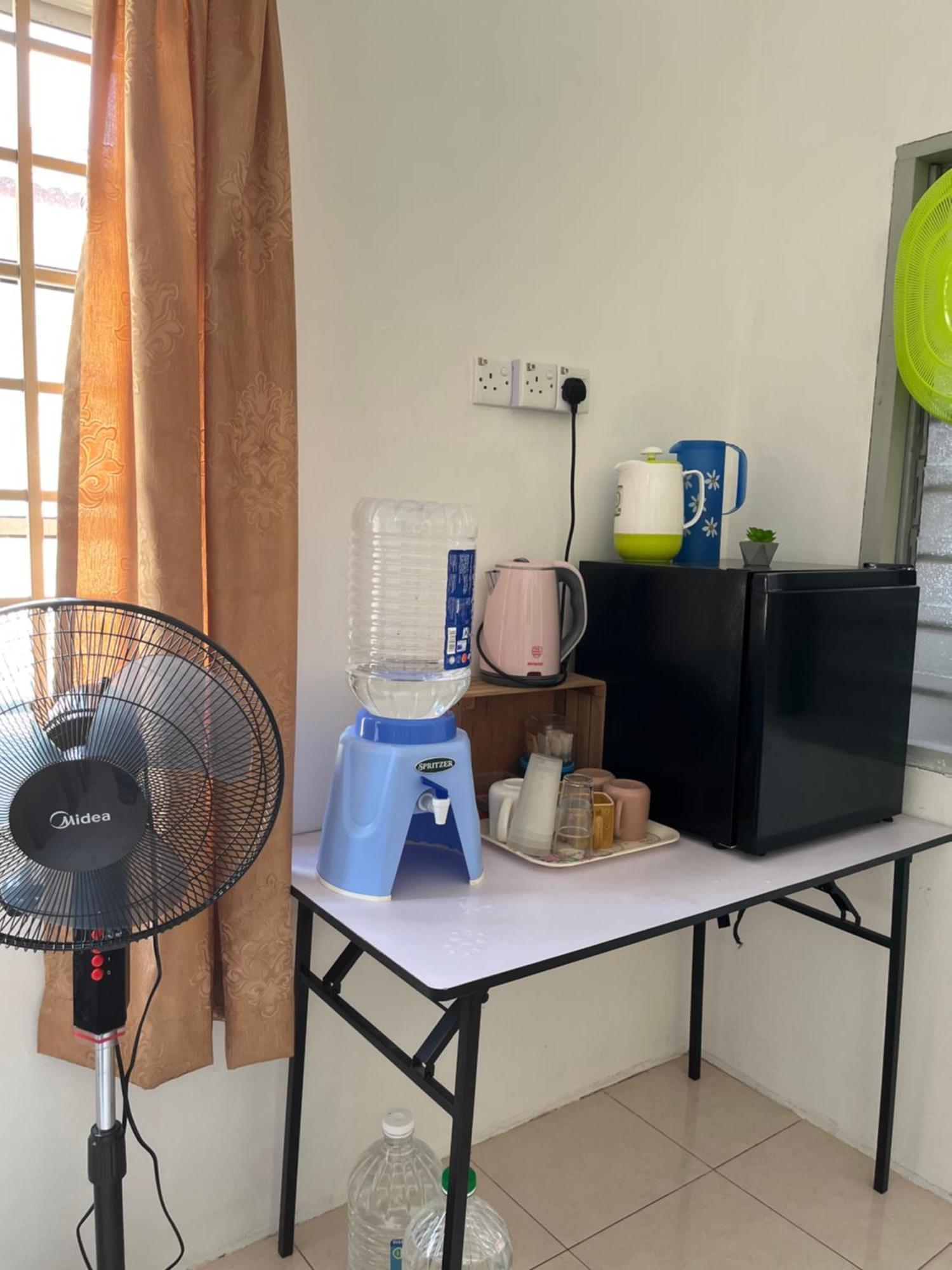 Solehah Homestay Seri Iskandar Luaran gambar